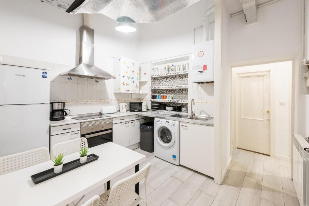 M&F Apartaments Chueca Madrid Exterior foto